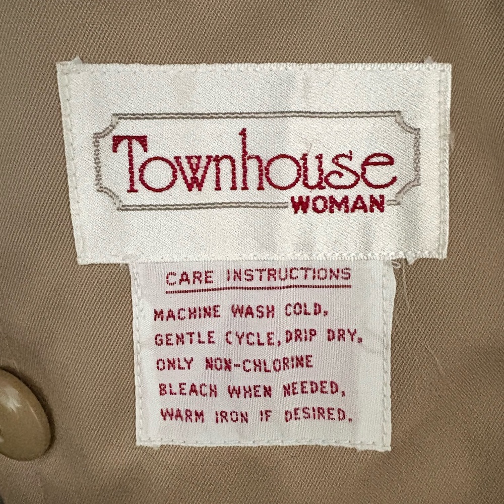 Beige Townhouse Women Trench Coat